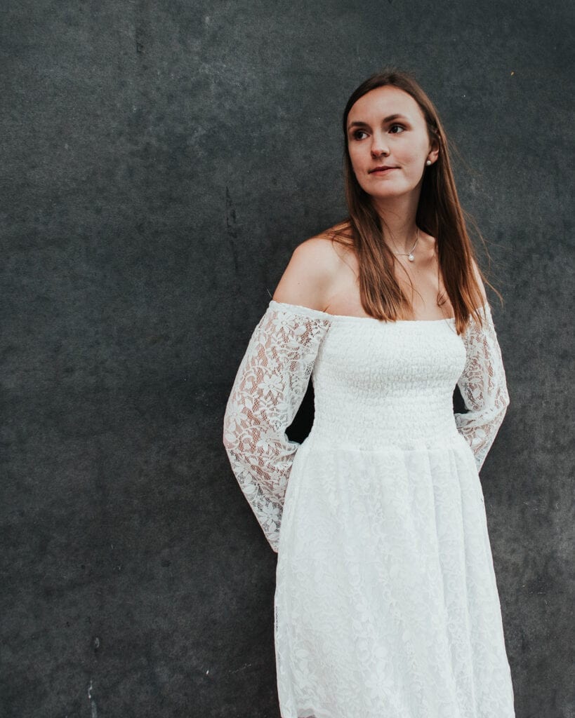 Ein weißes Hochzeitskleid als gesellschaftliche Norm